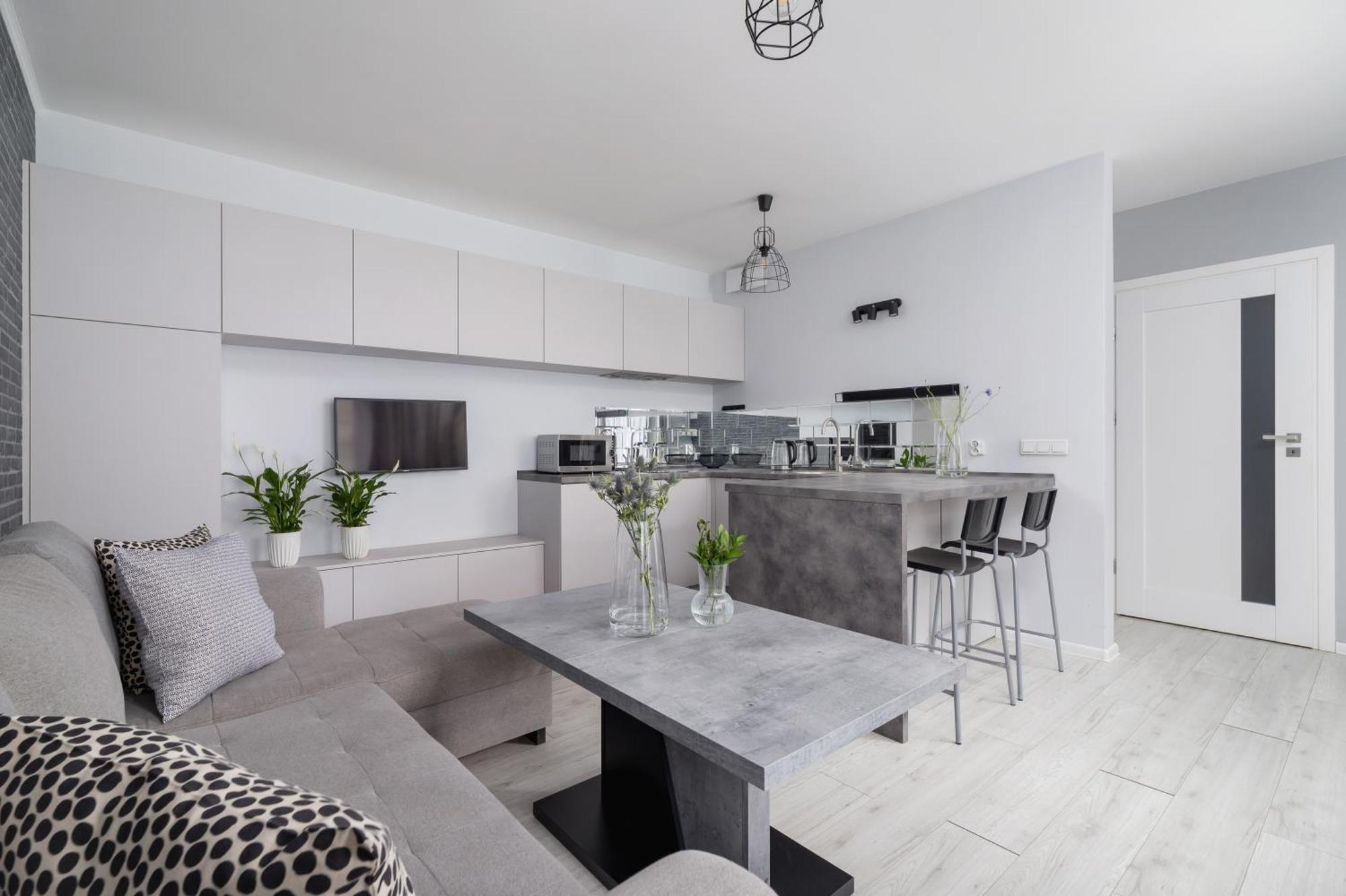 One Bedroom Apartment With A Balcony - Dietla 109 Street Краків Екстер'єр фото